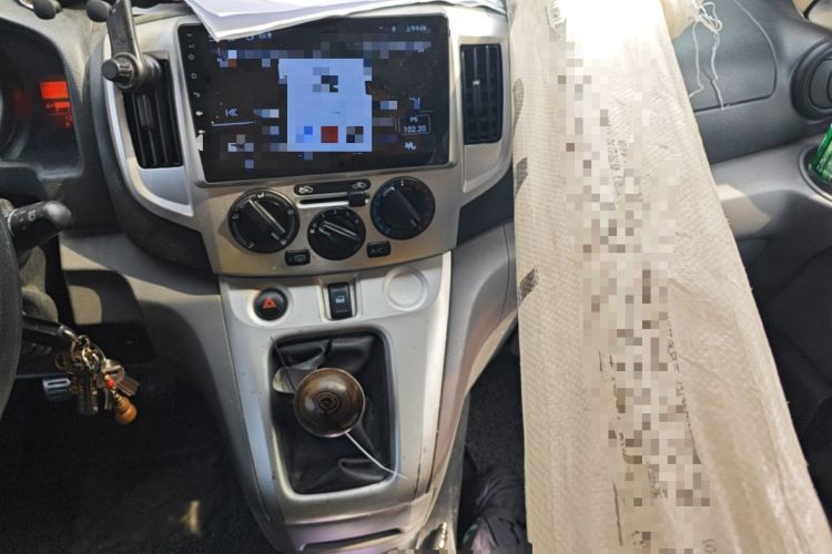 Used Nissan NV200 2011 1.6L 232 Seats Zunya Trim
