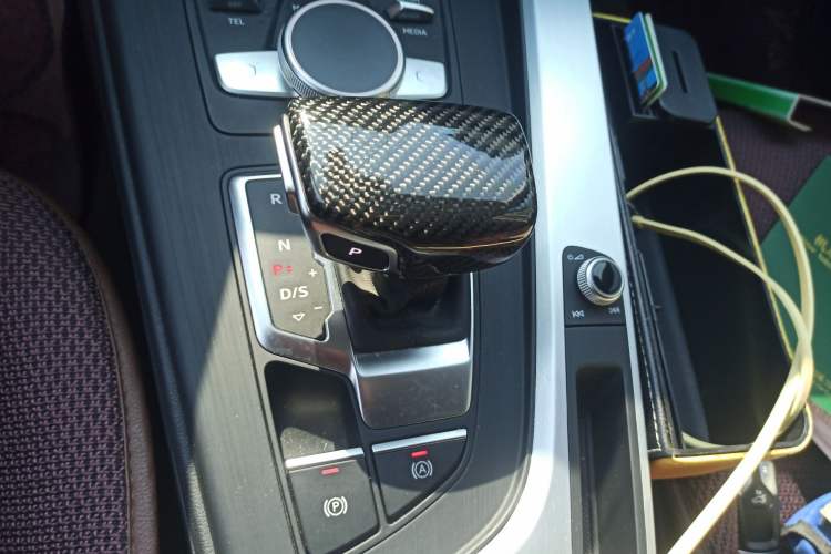 Used Audi A4L 2019 40 TFSI Fashion Edition China VI Emission Standard