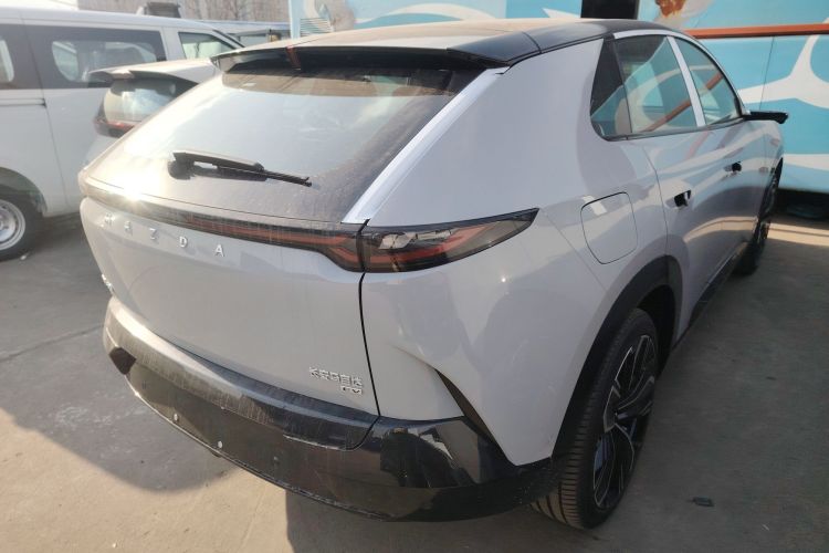 Used Mazda EZ-60 2025 Model Pure Electric 600 Pro
