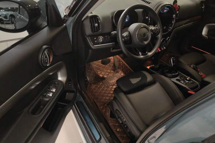 Used MINI Countryman 2021 1.5T COOPER Connoisseur Driver Seat