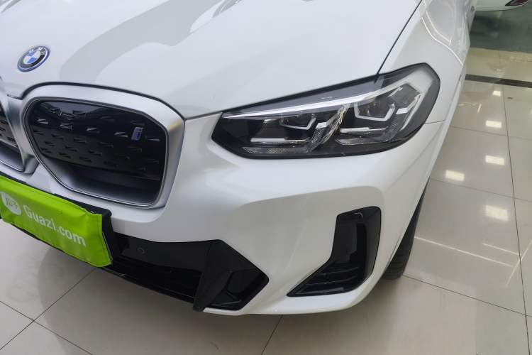 Used BMW iX3 2024 Leading Model
