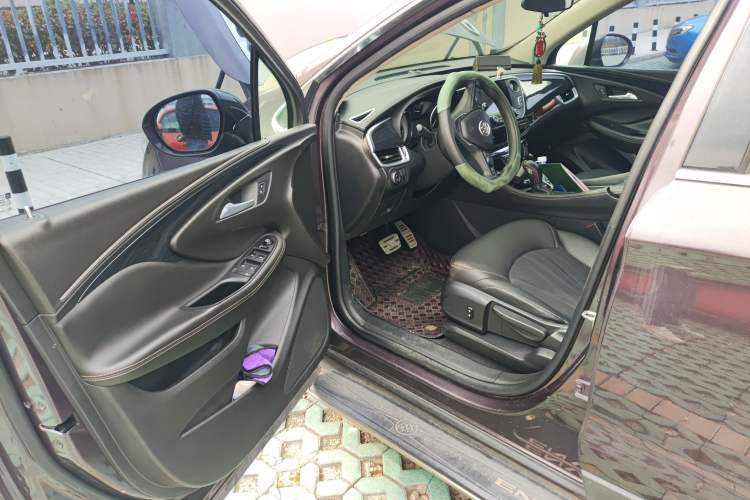 Used Buick Envision 2015 20T Two-Wheel-Drive Leading Model
