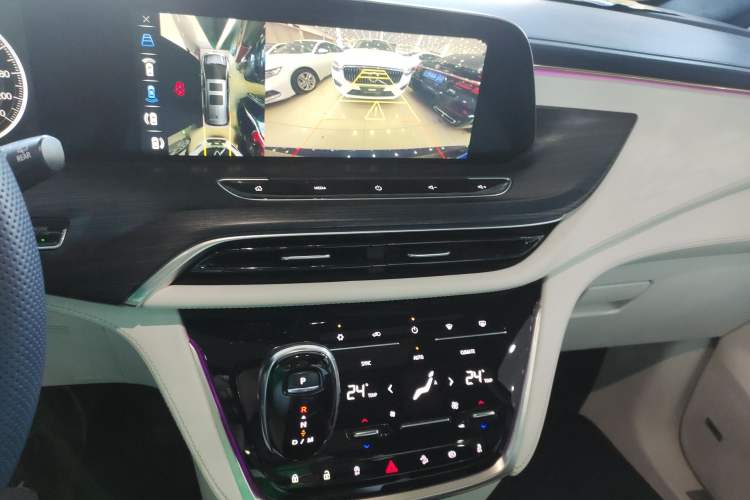 Used Buick GL8 2020 Avenir Avia Four-Seat Luxury Edition
