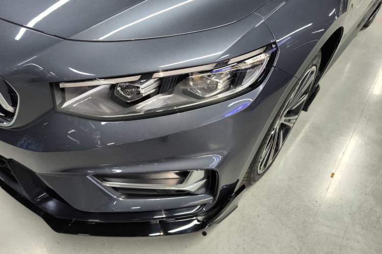 Used Geely Auto Preface 2025 Dongfang Yao 1.5TD Kunlun Edition Left Front Headlight