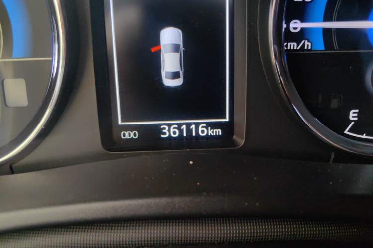 Used Toyota Corolla 2018 Dual-Engine 1.8L E-CVT Smart Edition