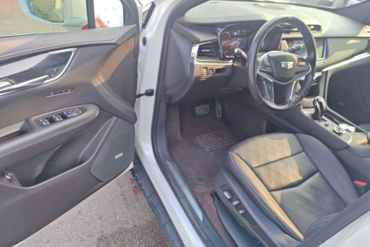 Used Cadillac XT5 2020 28T Four-Wheel Drive Luxury Version