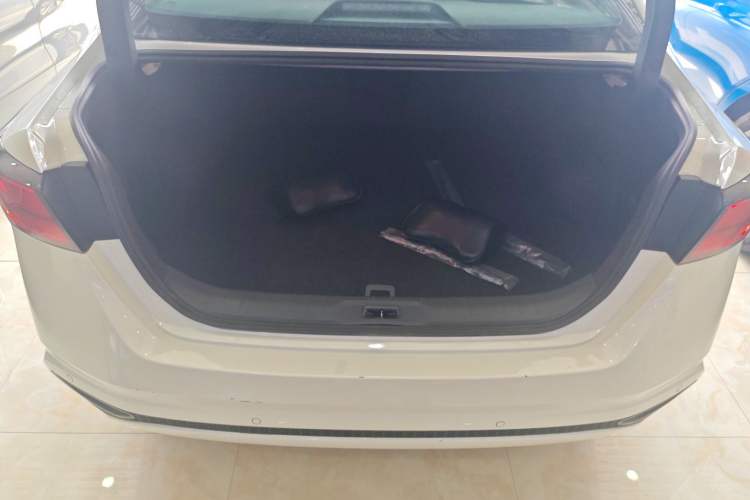 Used Nissan Teana 2021 2.0L XL Upper AD1 Smart Drive & Navigation Edition Trunk