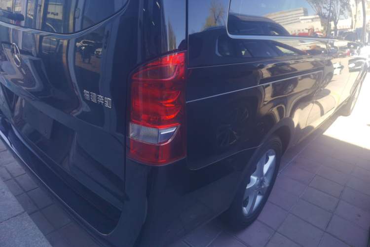 Used Mercedes-Benz Vito 2020 2.0T Business Version 7 Seats