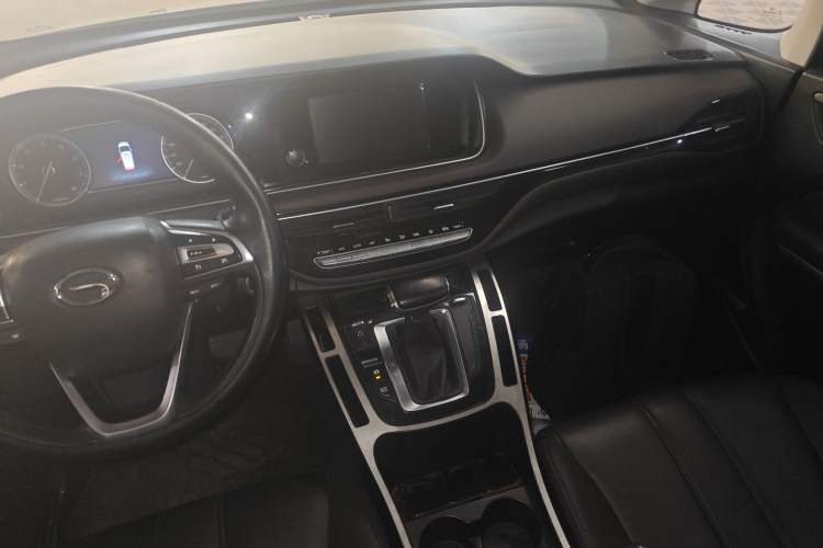 Used GAC Trumpchi M6 2019 270T DCT Luxury Edition (7-seater) China VI