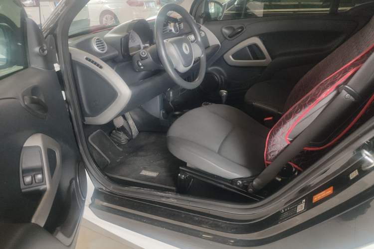 Used smart fortwo 2012 1.0 MHD Hardtop Comfort Edition
