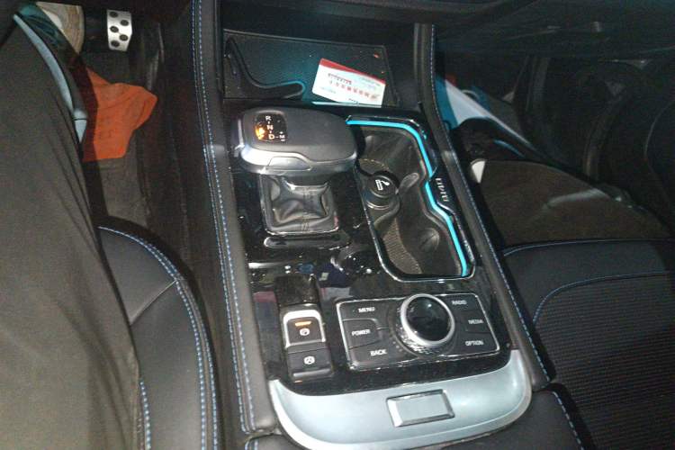 Used BAIC Off-Road BJ40 2024 2.0T Urban Hunter Honor Edition Gear Lever