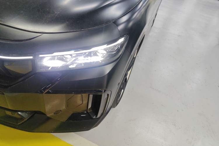 Used VOYAH FREE 2022 DNA Pure Electric Model Left Front Headlight