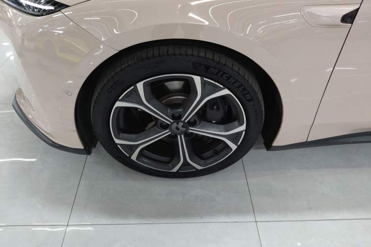 Used Nio ET5T 2023 75 kWh Touring Exterior 7