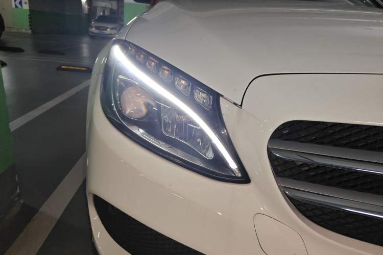 Used Mercedes-Benz C-Class 2017 Facelift C 200 L Sport Edition
