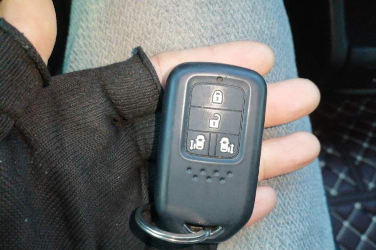 Used Honda Odyssey 2015 2.4L Smart Edition
