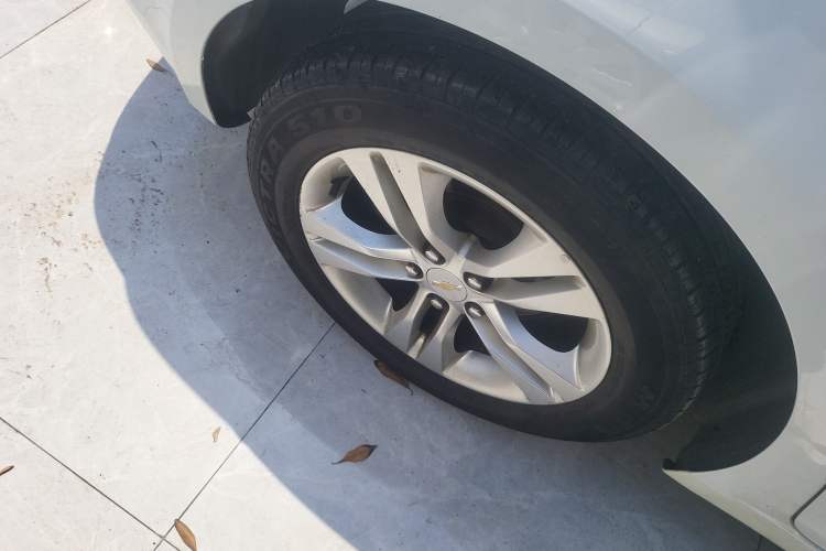 Used Chevrolet Cruze 2013 Hatchback 1.6L Automatic Luxury Model