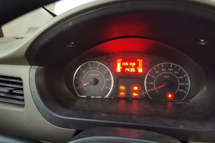 Used Wuling Rongguang V 2018 1.5L Practical Version
