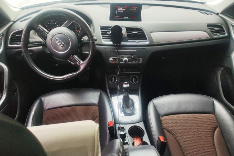 Used Audi Q3 2016 30 TFSI Fashion Model
