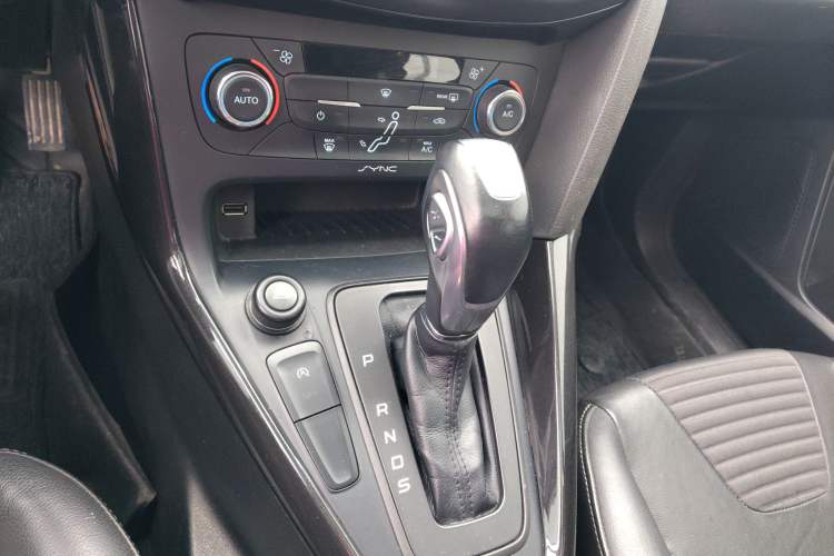 Used Ford Focus 2015 Hatchback EcoBoost 180 Automatic Elite Model