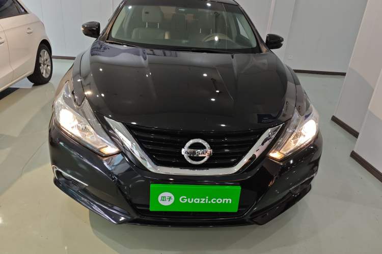 Used Nissan Teana 2016 2.0L XE Fashion Edition
