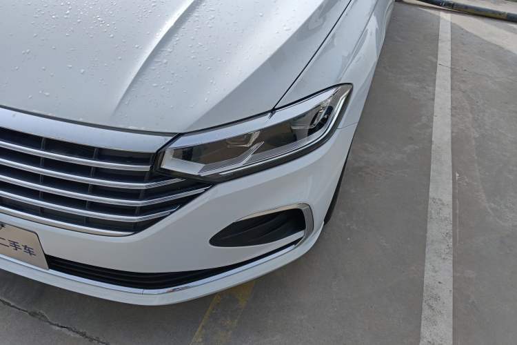 Used Volkswagen Lavida 2024 1.5L Automatic 5 Million Edition Left Front Headlight