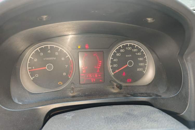 Used Suzuki Liana 2012 Hatchback 1.4 VVT Manual Luxury Model
