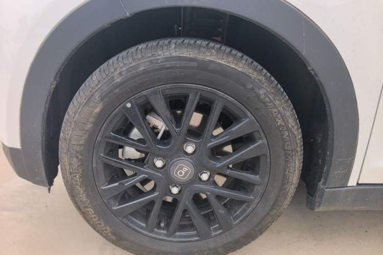 Used Chery Little Ant 2024 Youth Edition 321km Only Love Version 29.23 kWh Left Front Wheel Hub