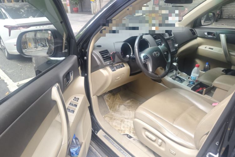 Used Toyota Highlander 2012 2.7L Two-Wheel Drive 5-Seater Sport Edition