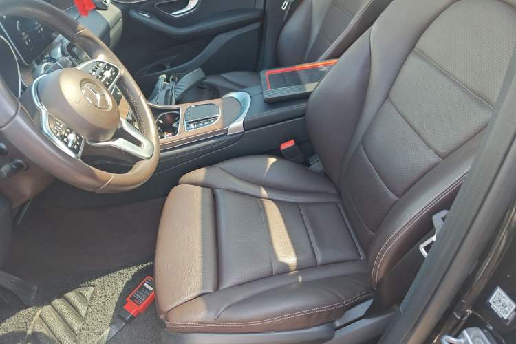 Used Mercedes-Benz GLC 2020 GLC 300 L 4MATIC Dynamic Edition
