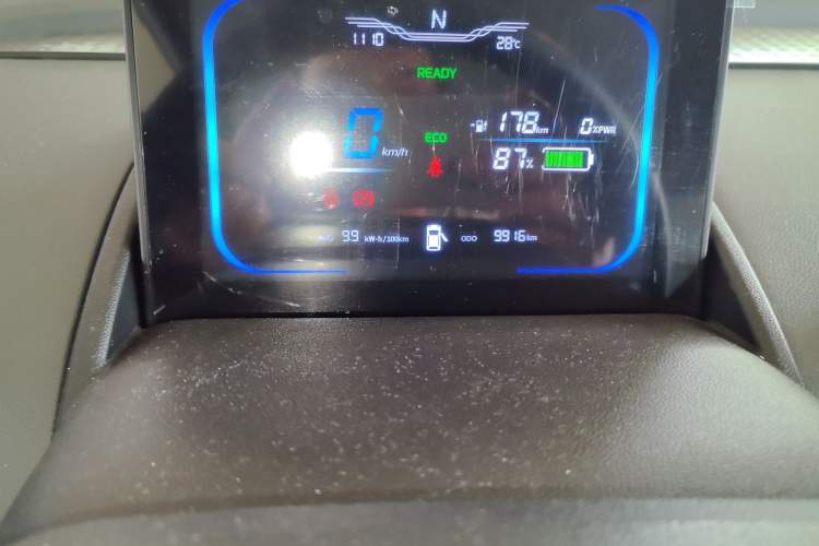 Used CHANGAN NEVO Lumin 2025 205 km Xiangqin Version Odometer Close Up