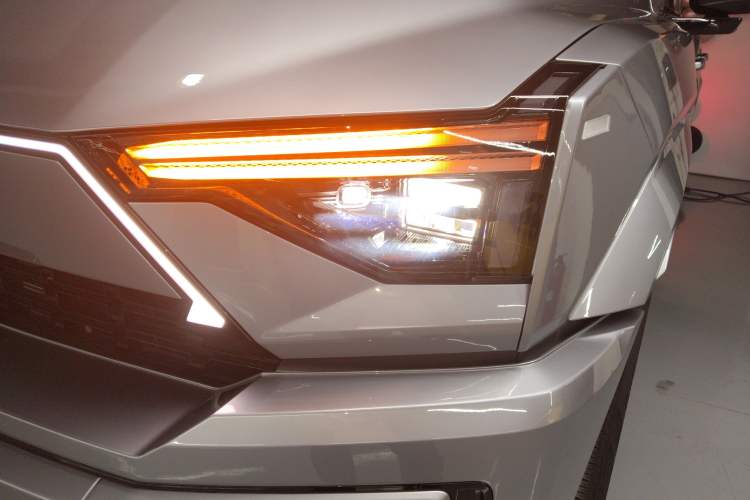 Used Brave warrior M817 2025 Model, Max