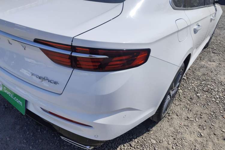 Used Geely Auto Preface 2021 Revised Version 2.0TD Luxury Edition Right Rear Taillight