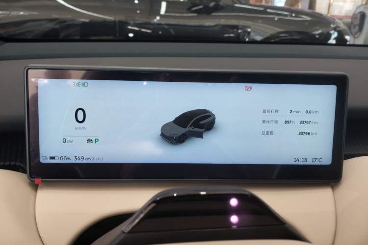 Used Nio ET5T 2023 75 kWh Touring
