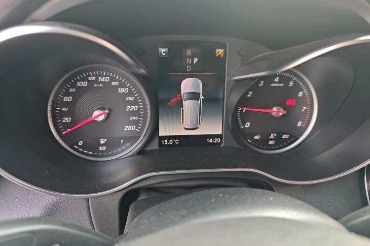 Used Mercedes-Benz GLC 2019 Facelift GLC 300 L 4MATIC Luxury Model