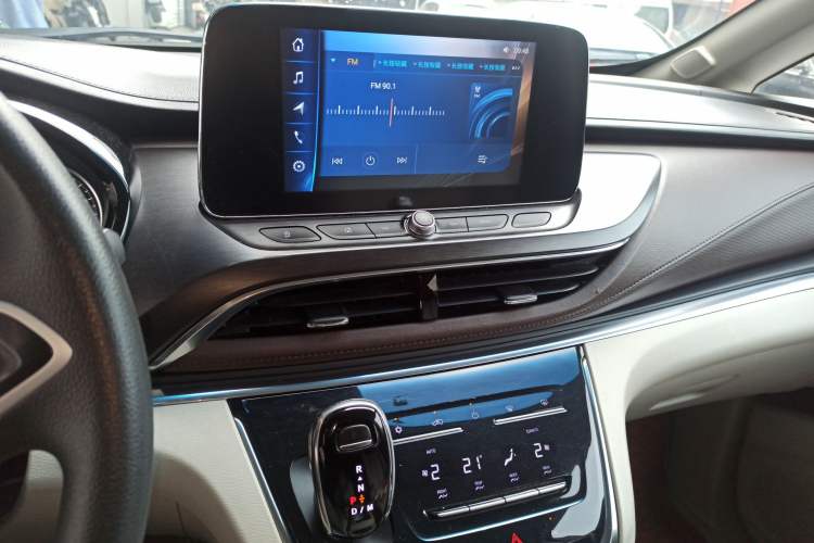 Used Buick GL8 2021 Land Cruiser Executive Class 652T Comfort Model
