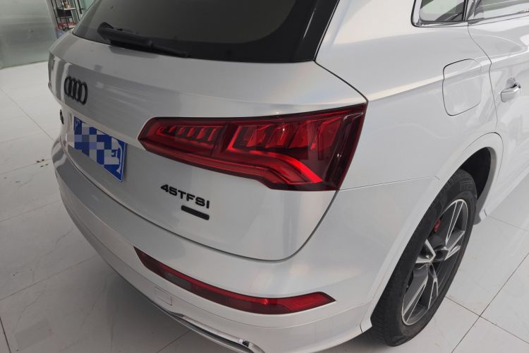 Used Audi Q5L 2018 45 TFSI Prestige Fashion Edition China V Emission Standard Right Rear Taillight