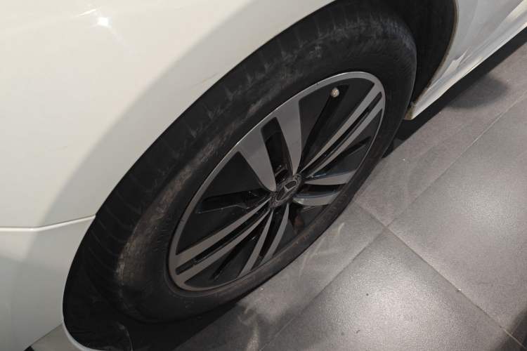 Used Mercedes-Benz A-Class 2020 A 180 L Sport Sedan Exterior 4