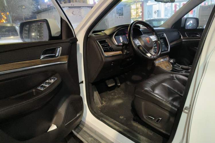 Used Roewe RX8 2018 30T Smart Connectivity Four-Wheel Drive Flagship Edition