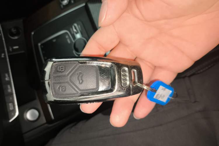 Used Audi Q5L 2020 Updated 40 TFSI Prestige Fashion Edition
