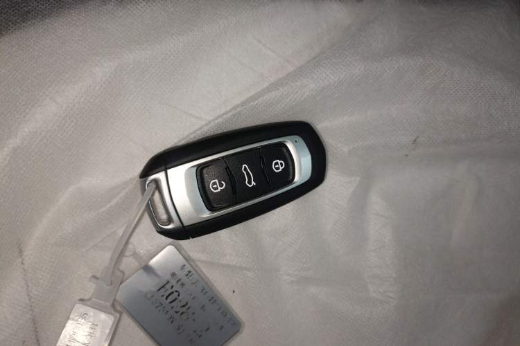 Used Geely Galaxy Panda 2025 210 km – Yuanqi Bear Vehicle Key