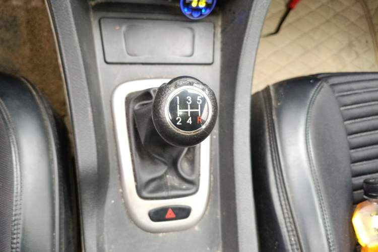 Used BAIC Senova D50 2014 1.5L manual standard version