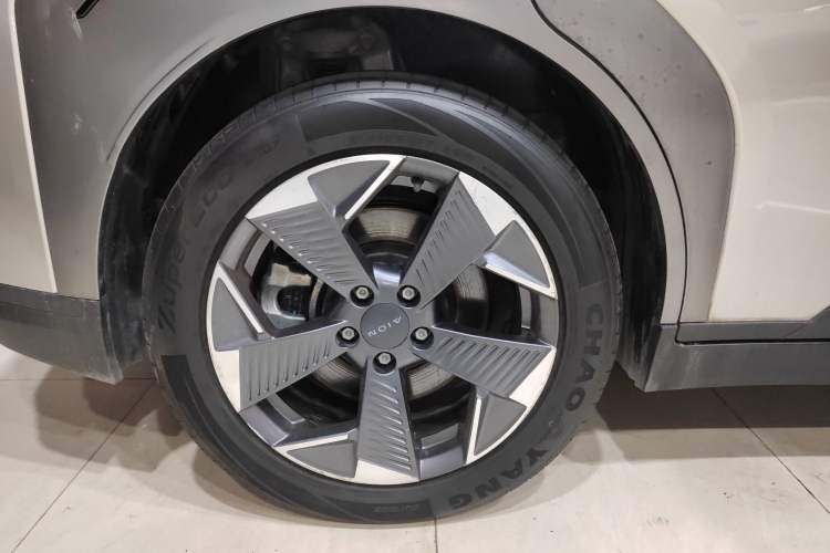 Used AION Y 2022 70 Intelligent Edition Lithium Iron Phosphate