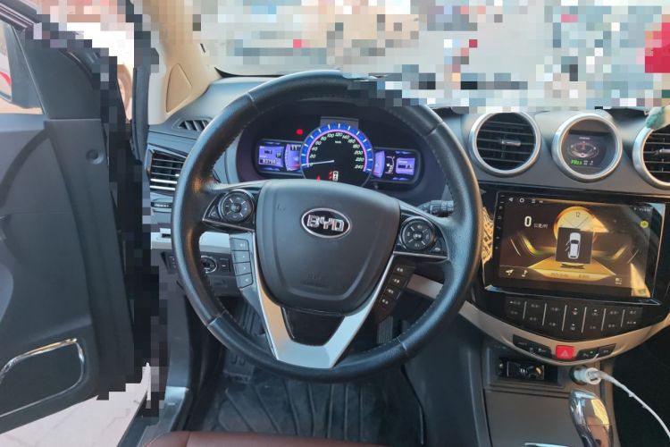 Used BYD S7 2015 2.0T Upgraded Automatic Luxury Version Steering Wheel