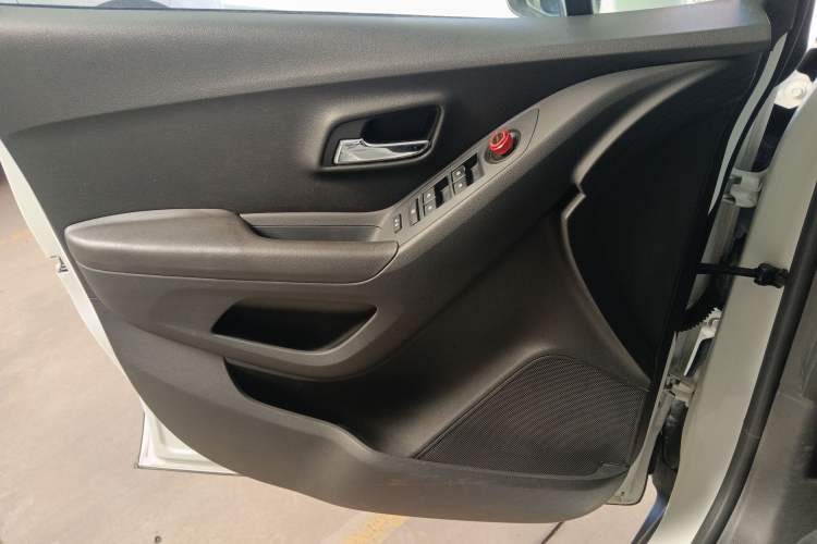 Used Chevrolet Trax 2014 1.4T Manual Two-Wheel Drive Comfort Model