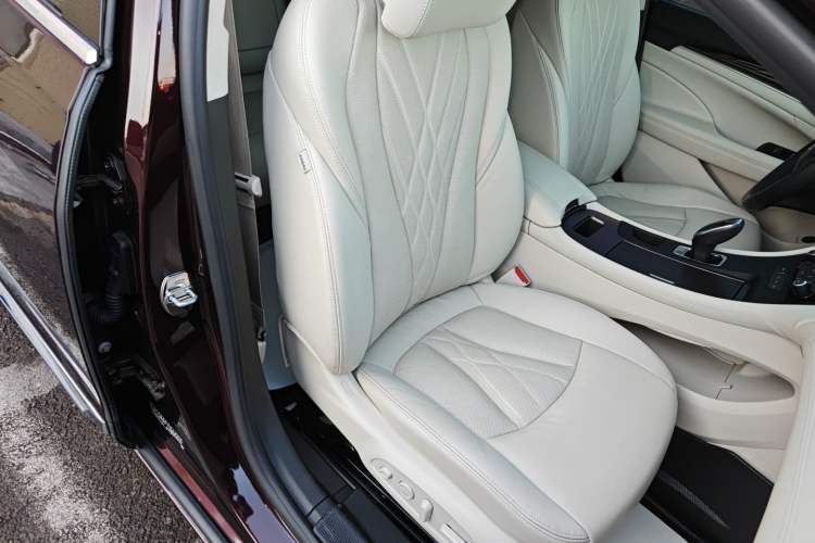 Used Buick LaCrosse 2021 Avenir Aivia Flagship Model