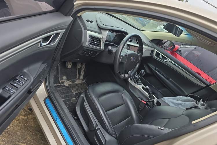 Used Geely Auto Emgrand GL 2017 1.8L Manual Elite Model
