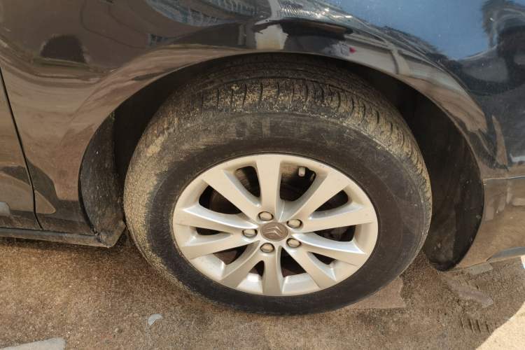 Used Citroen C5 2014 2.0L Automatic Zunyue Model Right Front Wheel Hub