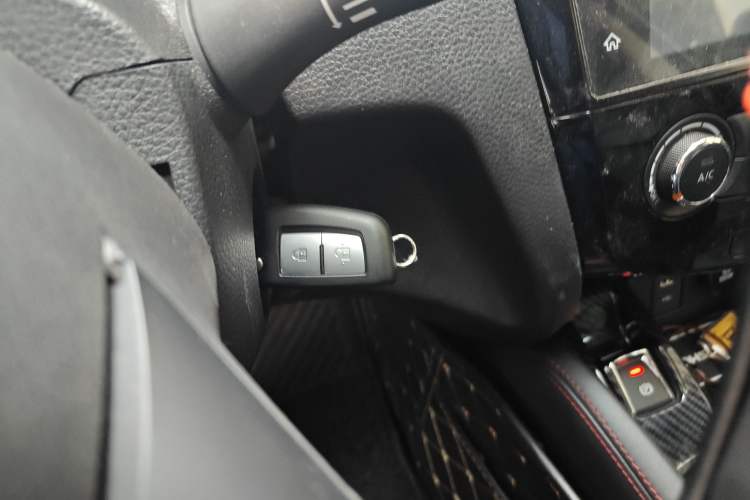 Used Nissan Qashqai 2019 2.0L CVT Smart Enjoyment Version
