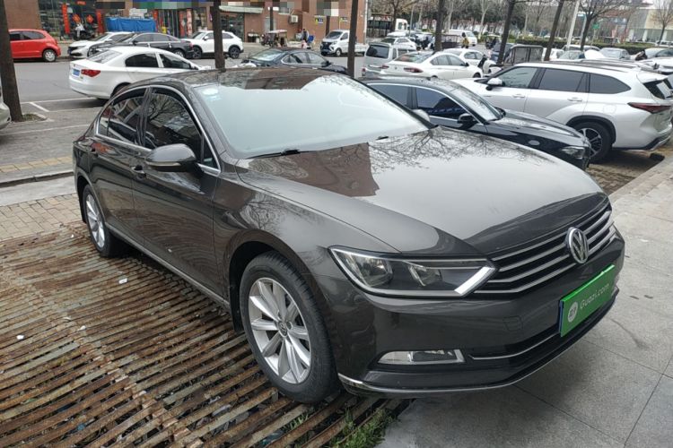 Used Volkswagen Magotan 2017 330TSI DSG Leading Model