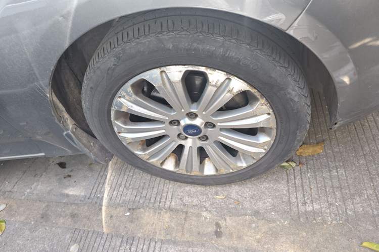 Used Ford Mondeo 2010 2.3L Fashion Edition